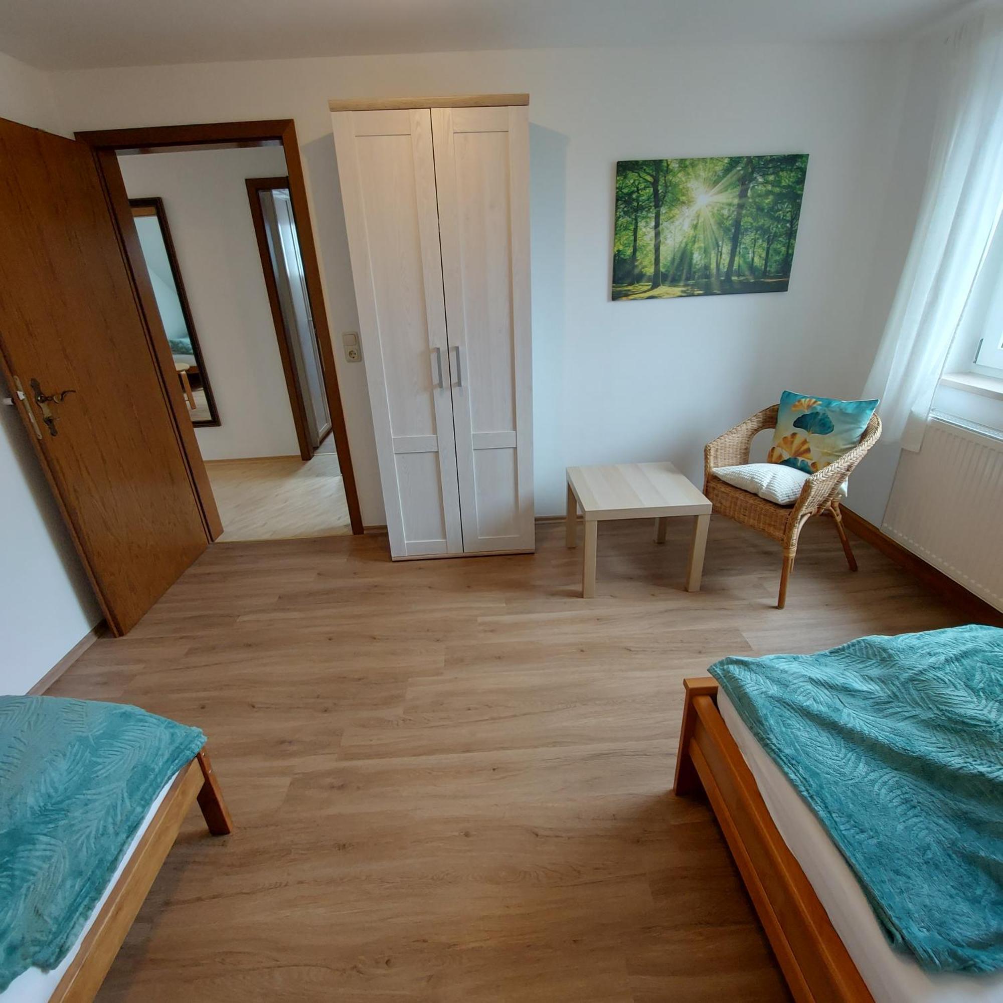 Ferienwohnung Am Berg Wiesent Bagian luar foto